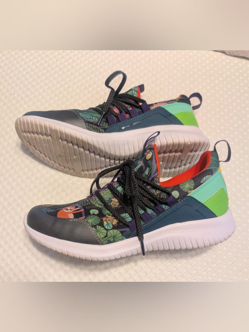 Inkkas Shoes - Bahia Runner - Women's US Size 8